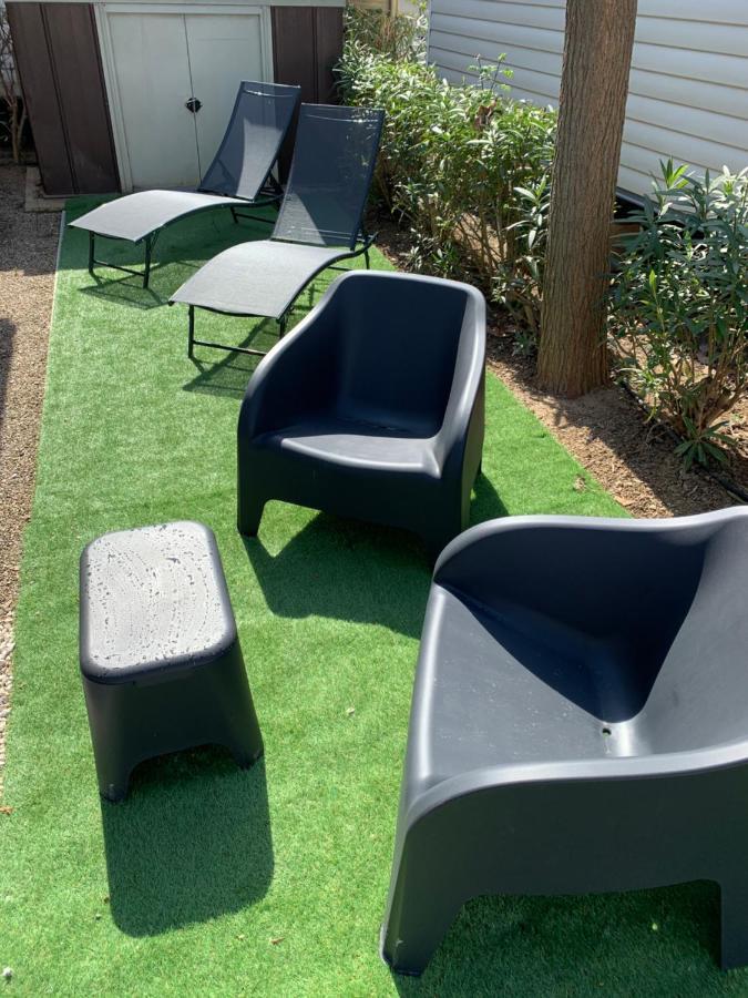 Mobilhome Vias Plage Dans Camping Exterior photo