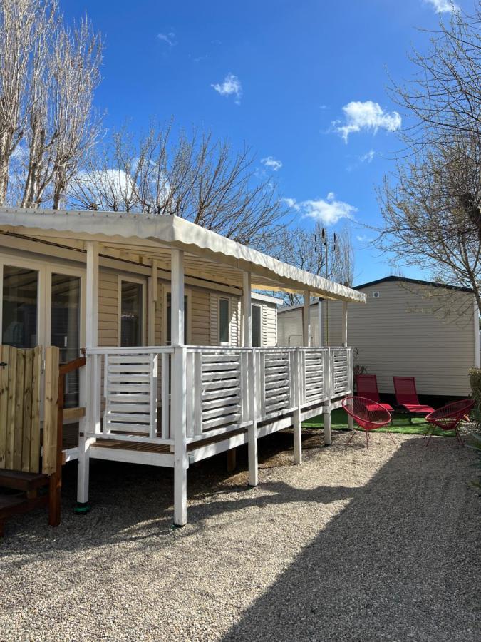 Mobilhome Vias Plage Dans Camping Exterior photo