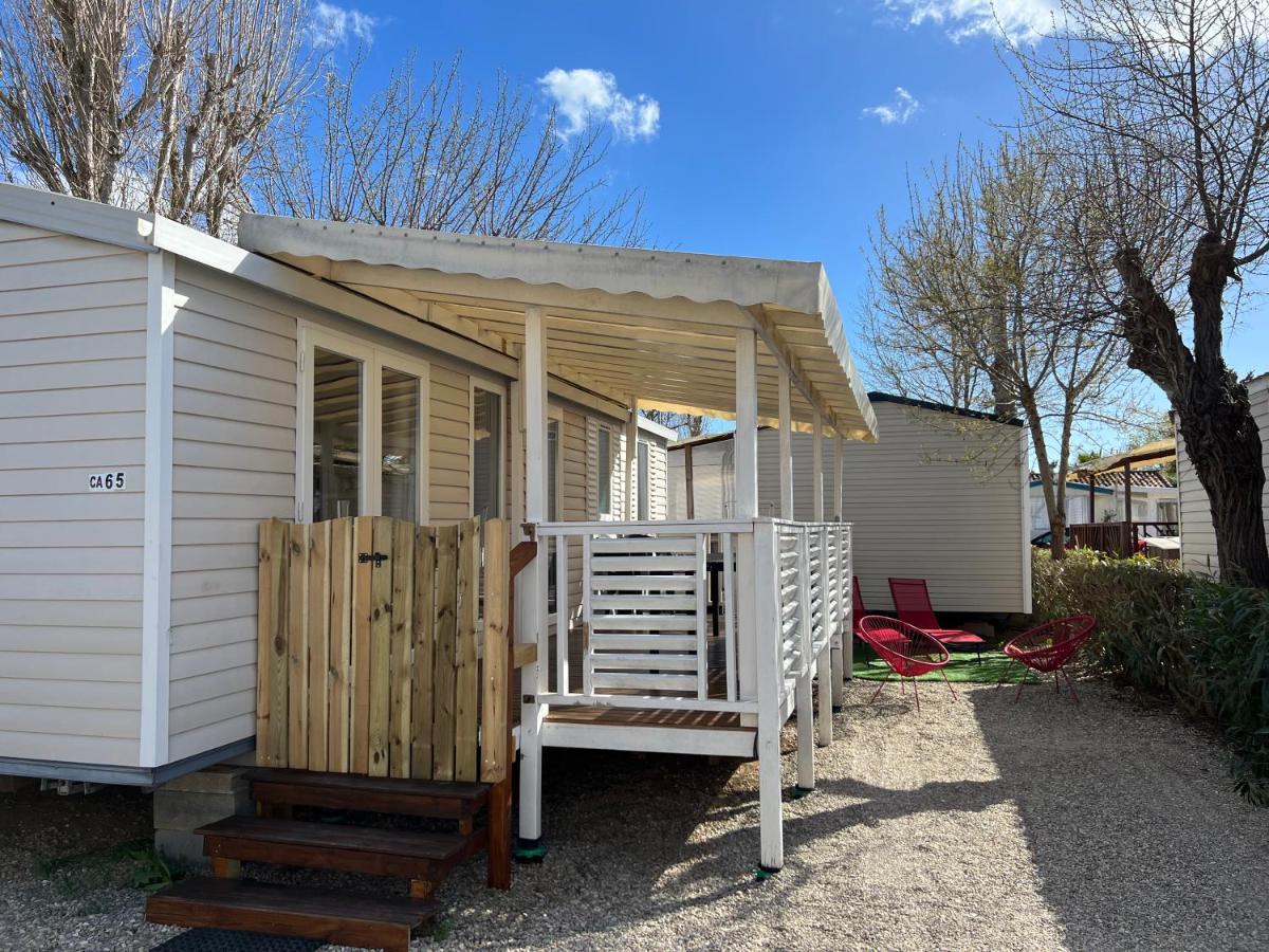 Mobilhome Vias Plage Dans Camping Exterior photo